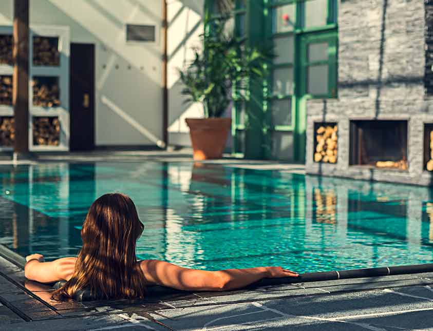 Njutning inne som ute när du bokar Ivory spapaket på Falkenberg Strandbad