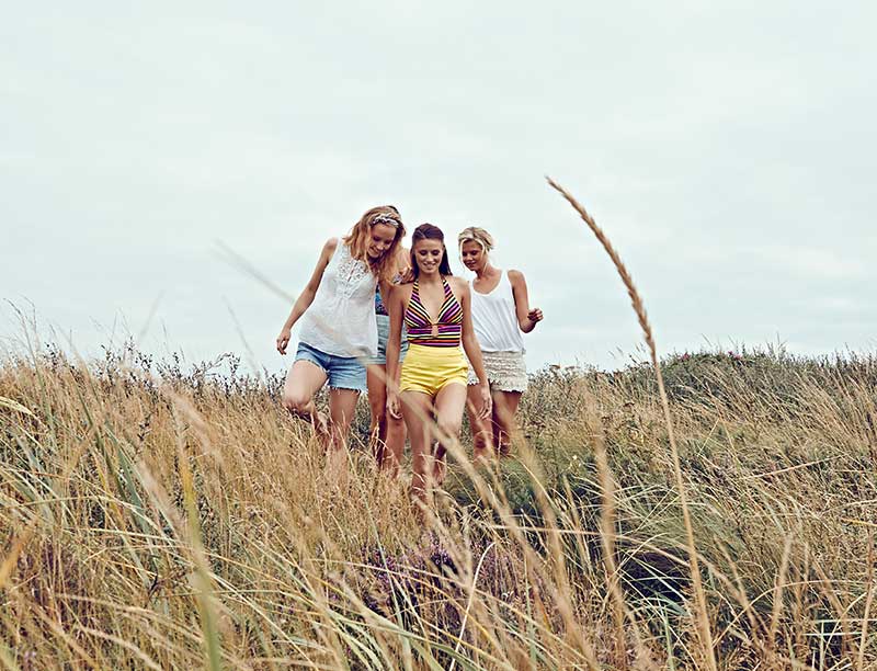 Boka en vistelse för dig och tjejerna på Falkenberg Strandbad