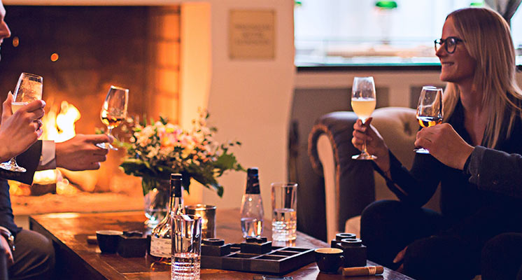 slide-julshow-brasan