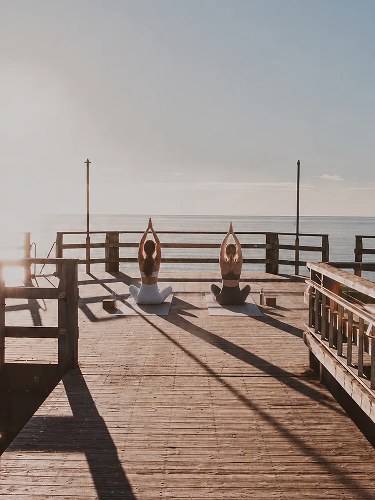 yoga på stranden